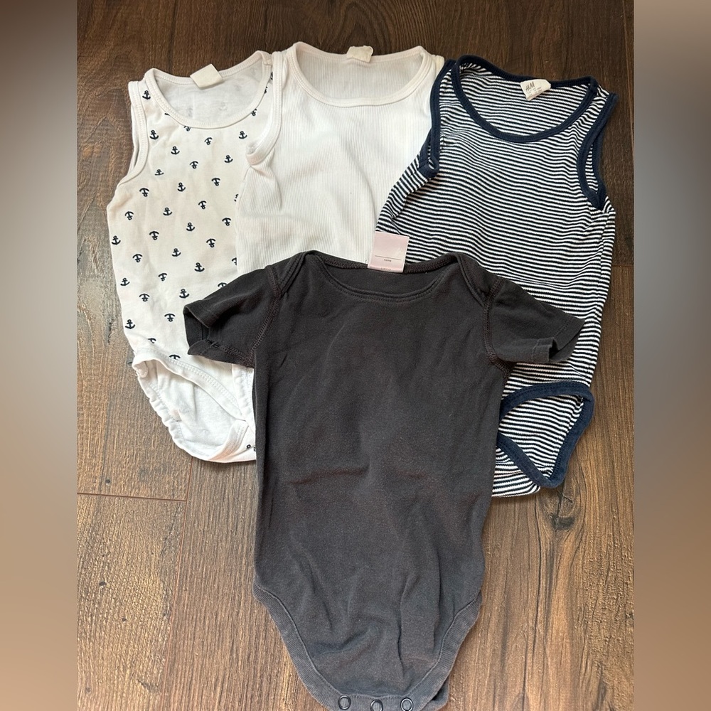 12- 18 Month H&M bodysuits